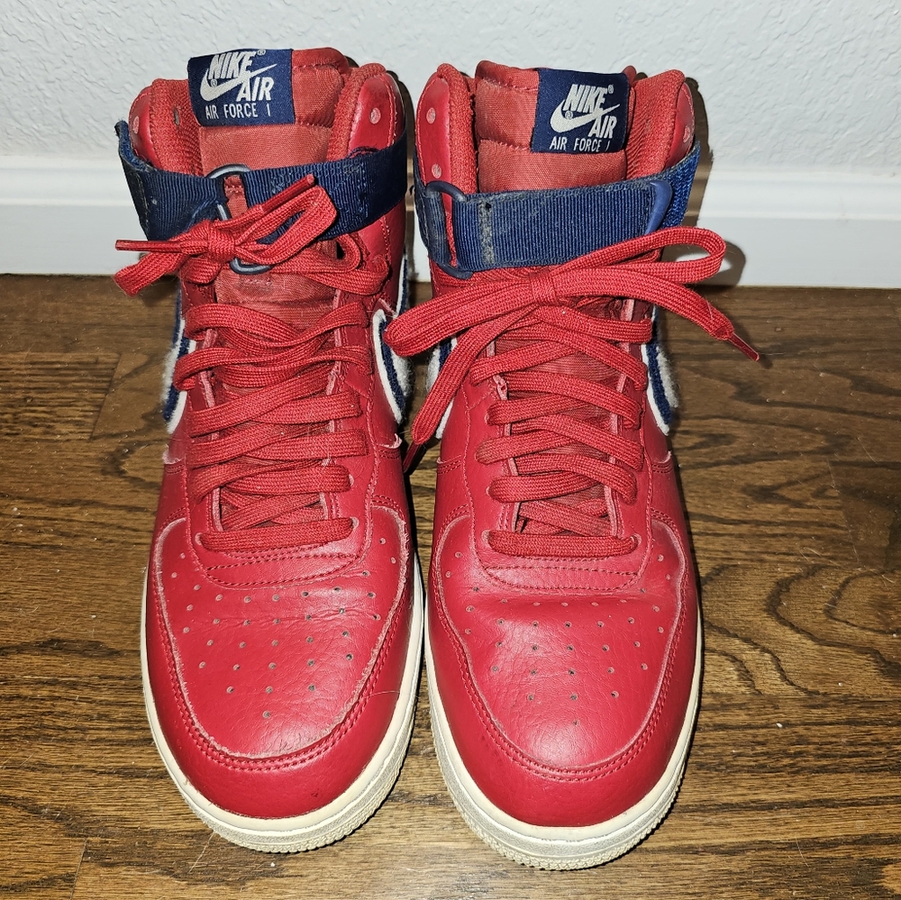 Nike Air Force 1 High '07 LV8 Red 2018 size 9